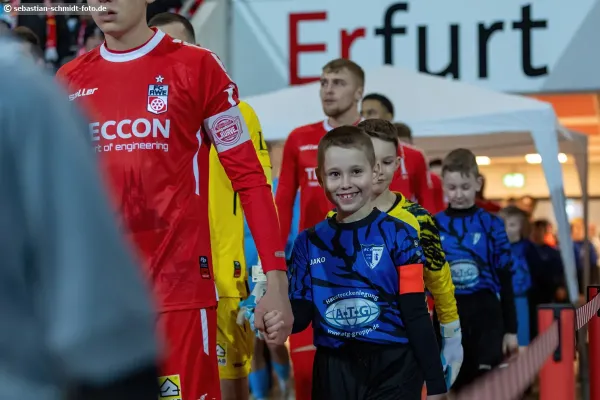 Einlaufkinder E-Junioren - RWE vs. Victoria Berlin